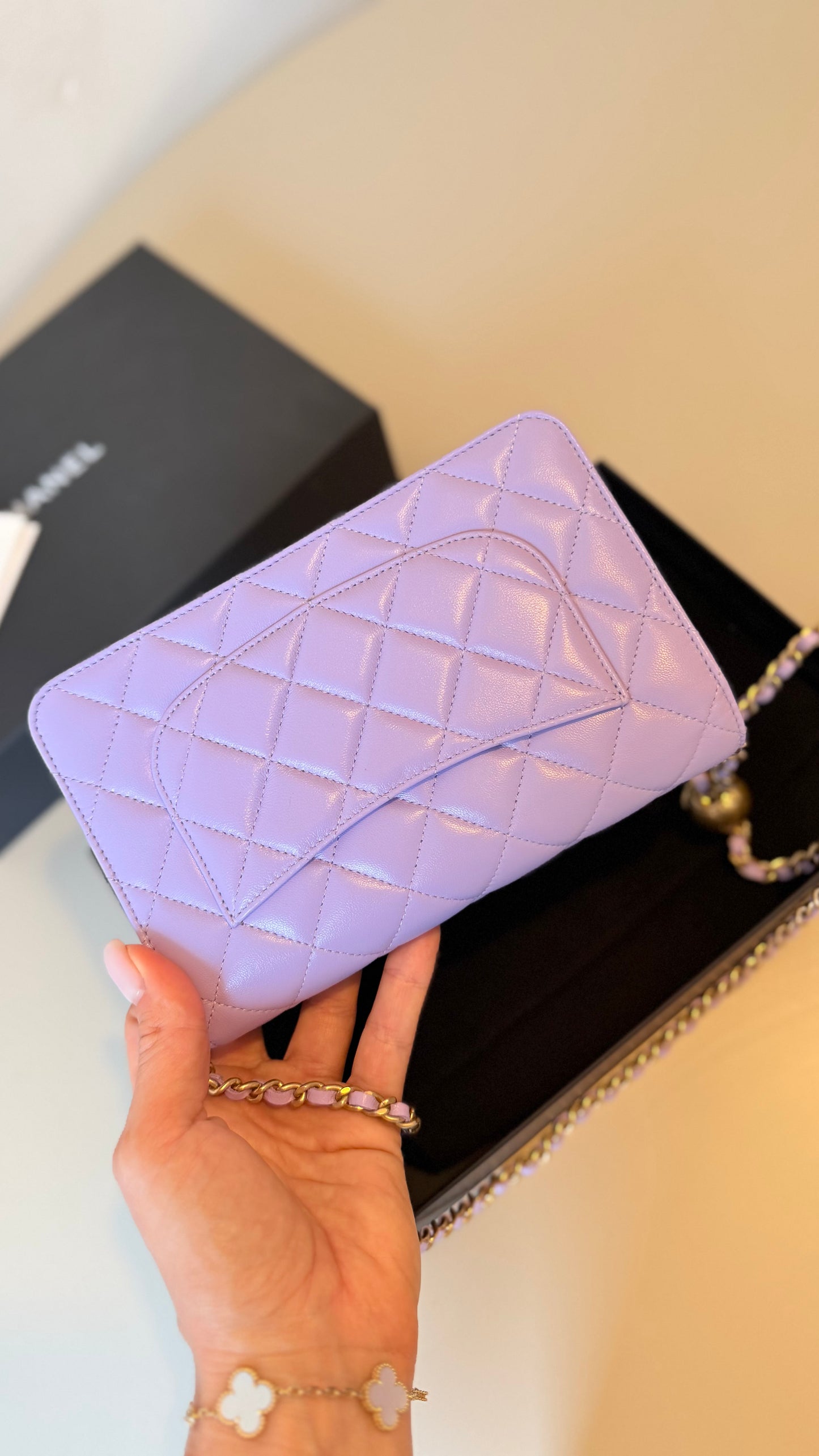 Chanel Lila wallet on chain pearl crush