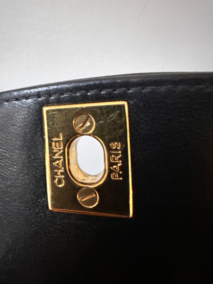 Chanel chocolate vintage Diana