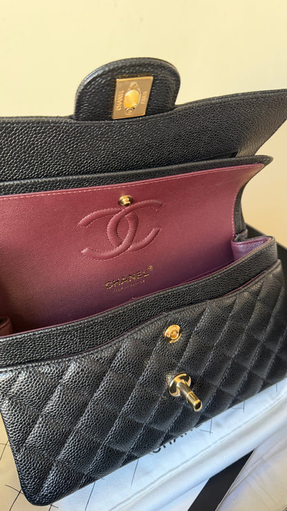 Chanel classic flapbag small caviar new with receipt - 2024
