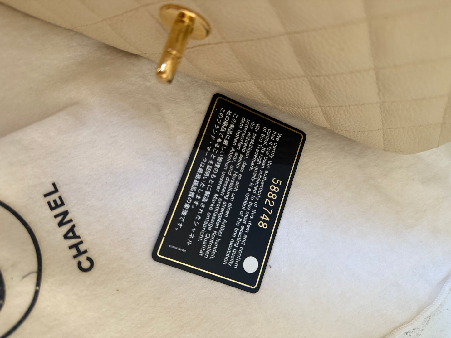 Chanel medium ecru caviar flap 1997-1999