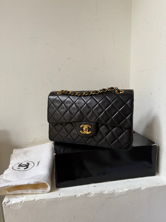 Chanel small classic flap 2 series (1991-1994) box, dustbag, card
