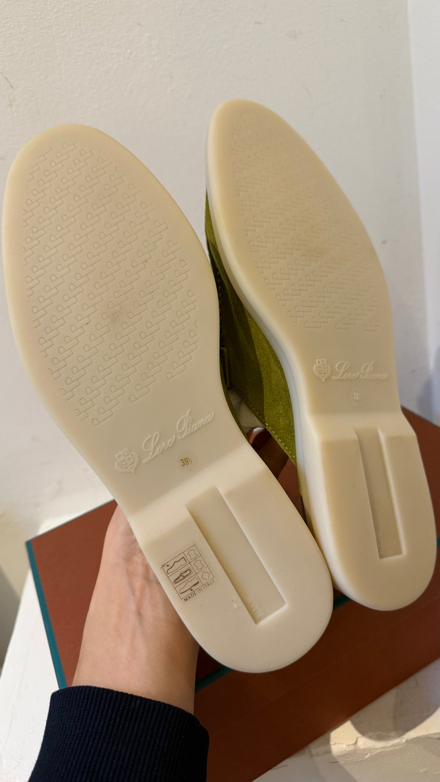 Loro Piana green open summer charm walk 39.5