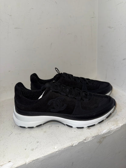 Chanel black sneakers 37.5