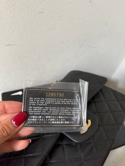 Chanel medium lambskin vintage flap 1 series (1989-1991)