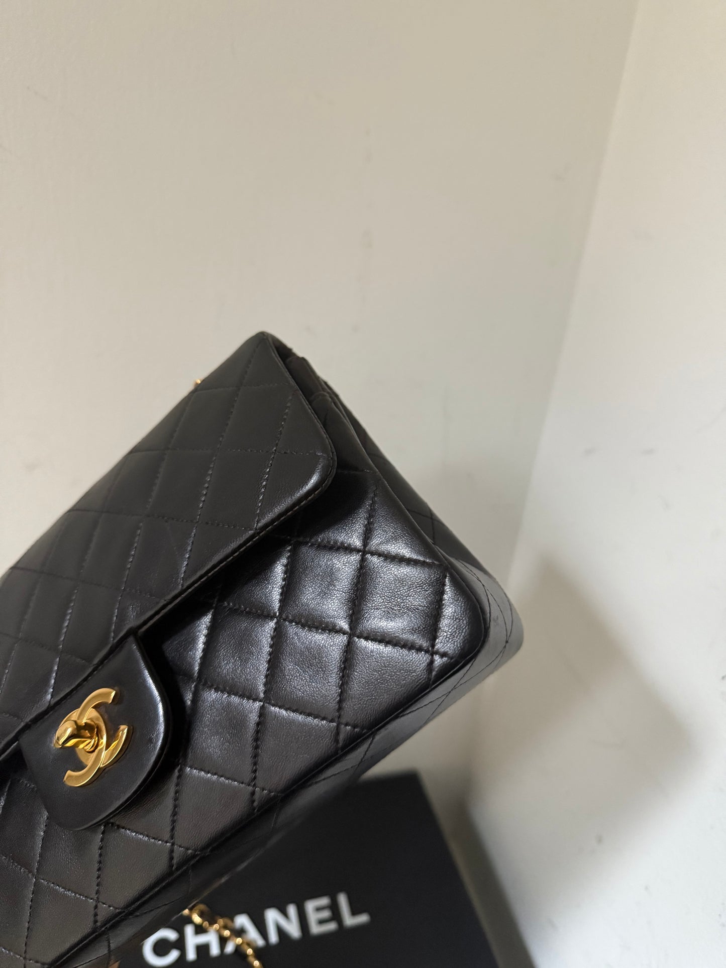 Chanel small classic flap in lambskin 5 series (1997)