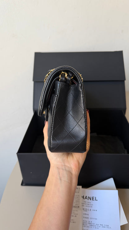 Chanel small lambskin black double flapbag 2025