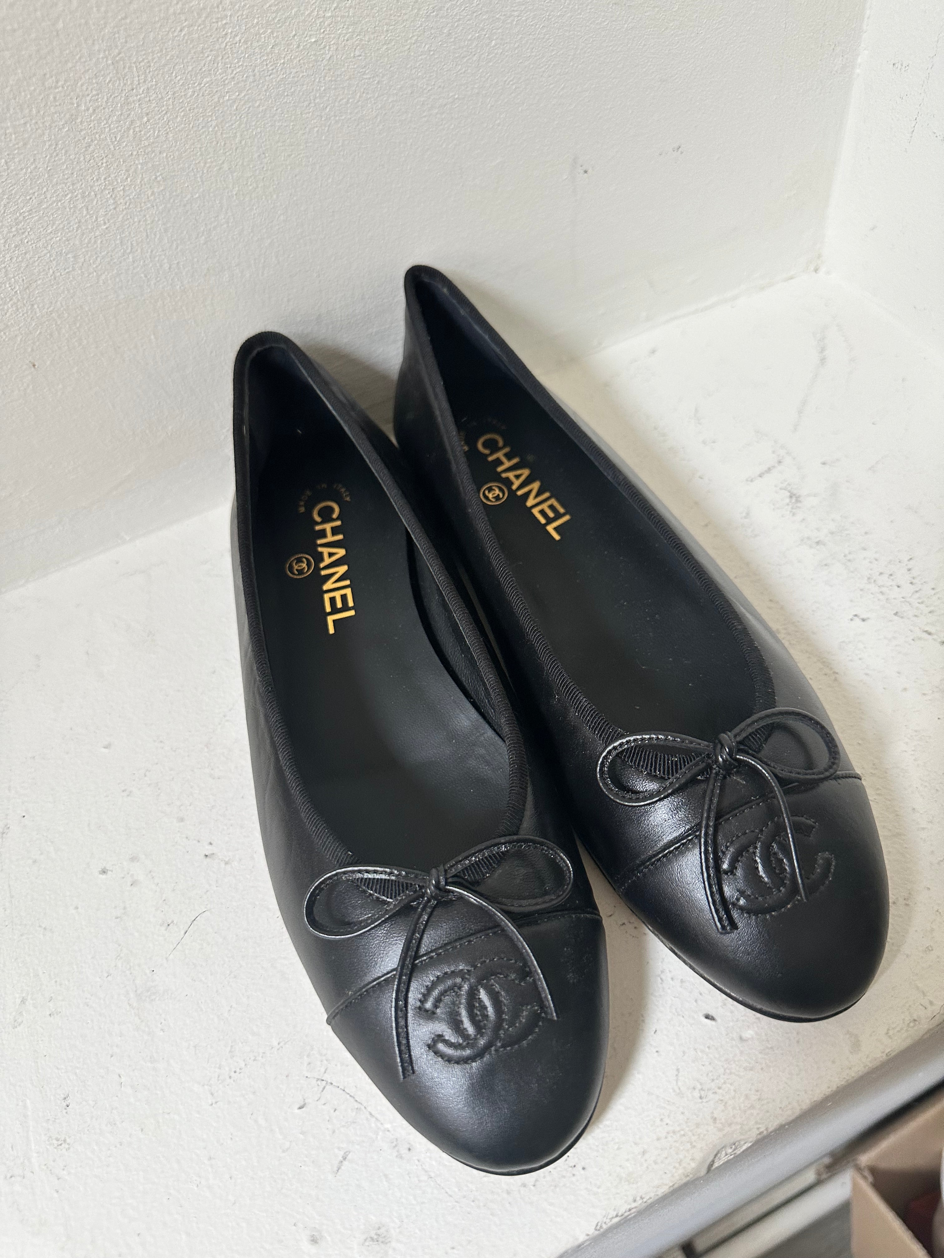 Chanel ballerina's size 39 – Bella Vera Studio