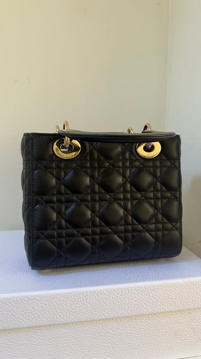Lady dior small black lambskin