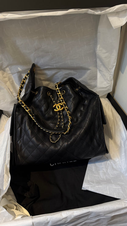 Chanel medium 25 caviar full set