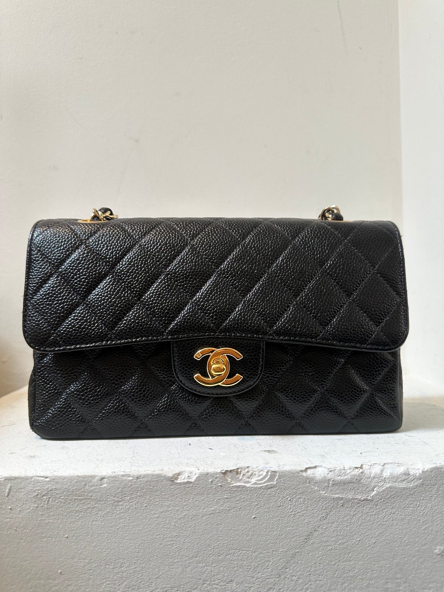Chanel small caviar classic flap