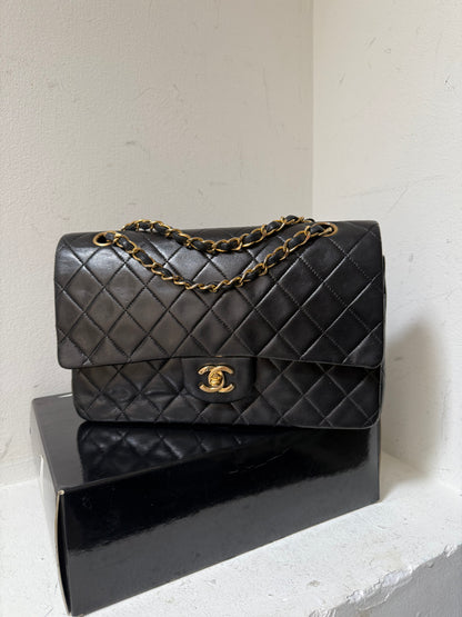 Chanel medium lambskin vintage flap 1 series (1989-1991)