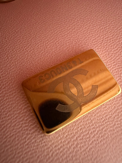 Chanel mini flapbag in tweed 2024