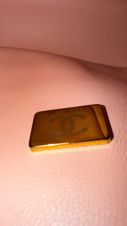 Chanel baby pink small lambskin 2023 classic flap
