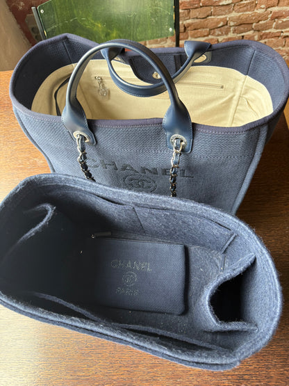 Chanel Deauville medium model