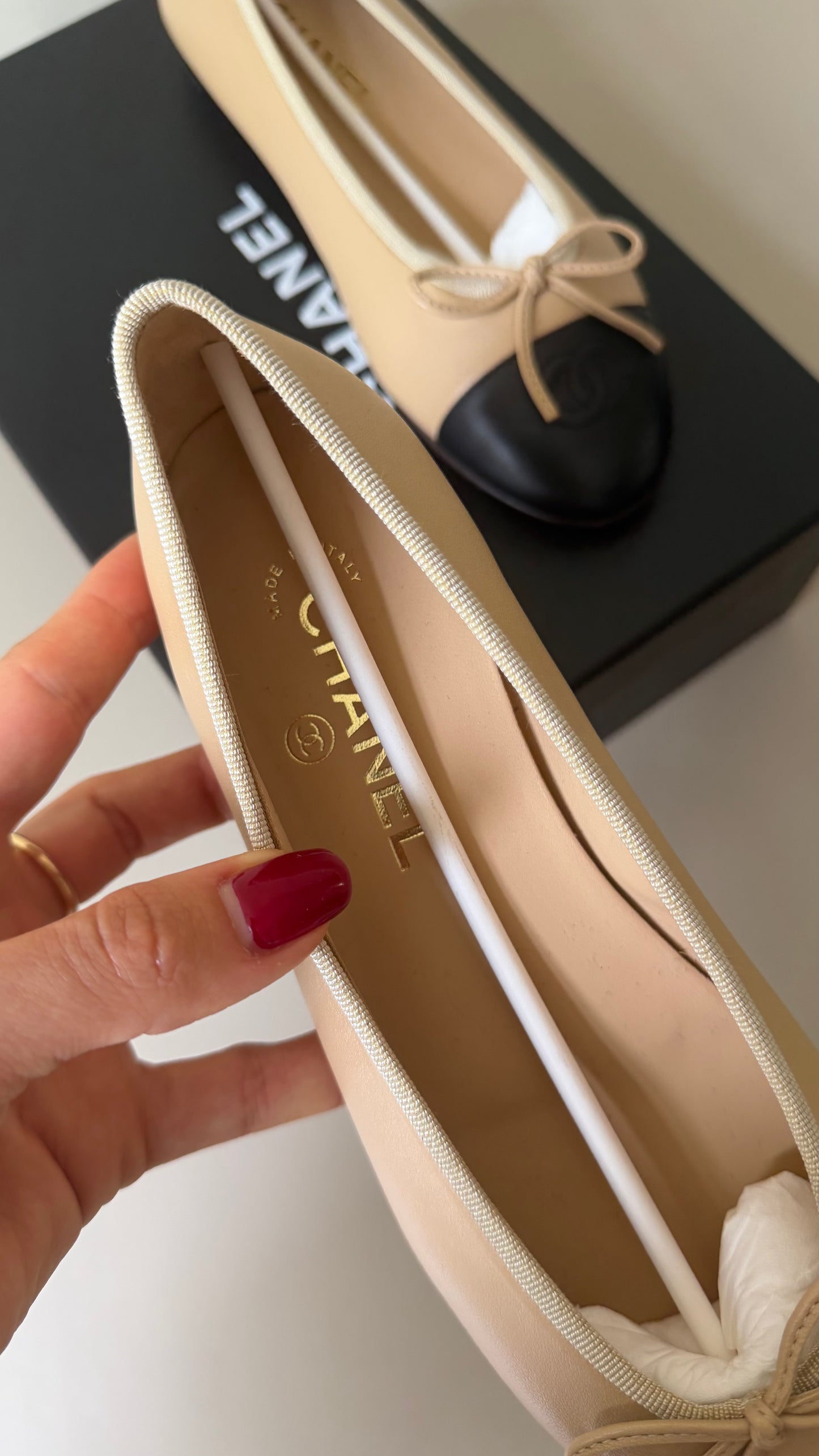 Chanel ballerina beige 38 new pair