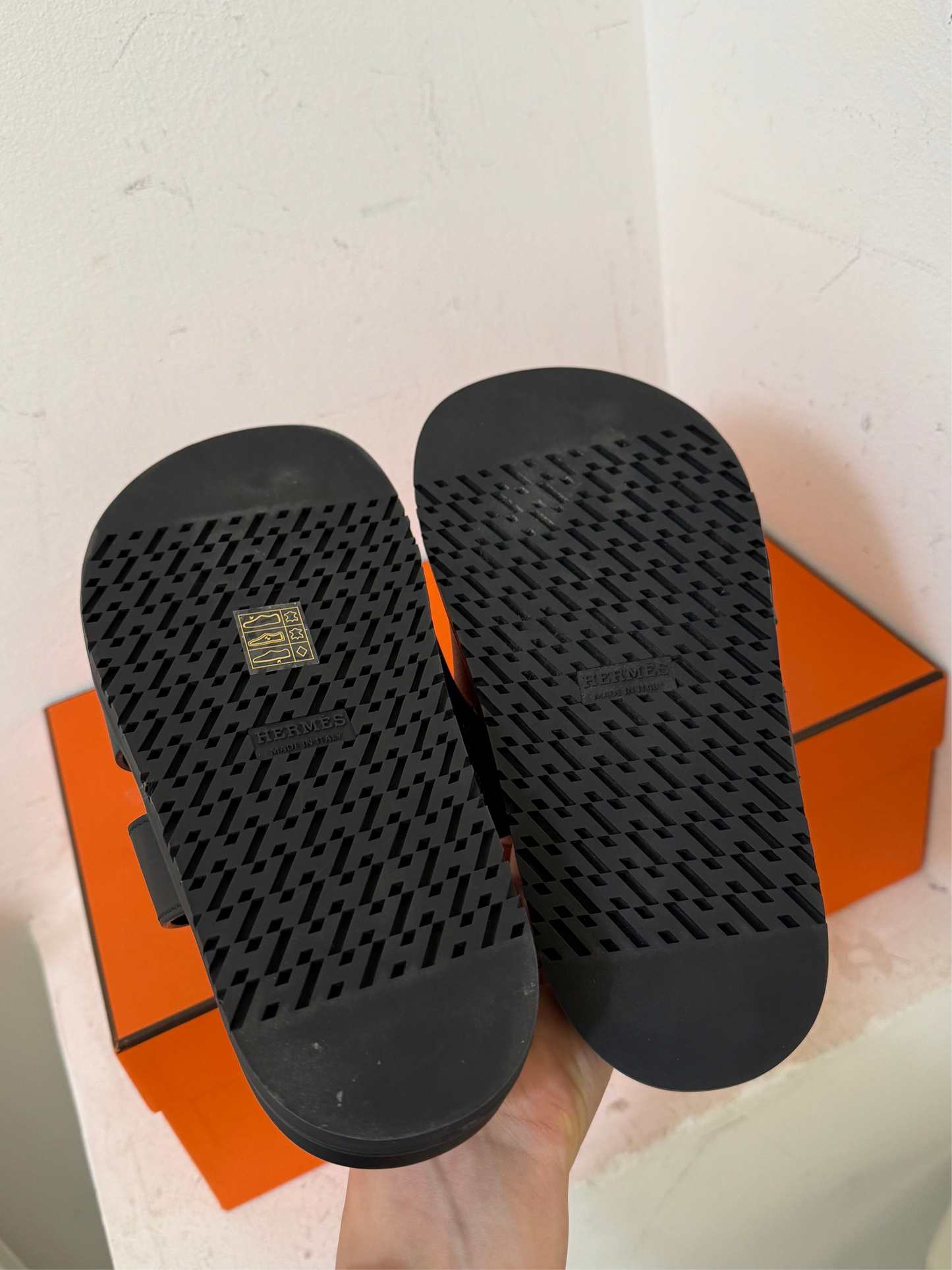Hermes chypre black in size 37.5