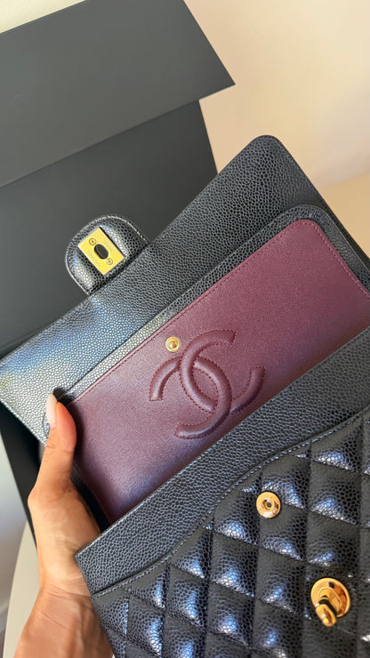 Chanel medium caviar classic flapbag with chip - new