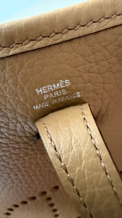 Hermes mini Evelyne biscuit palladium hw