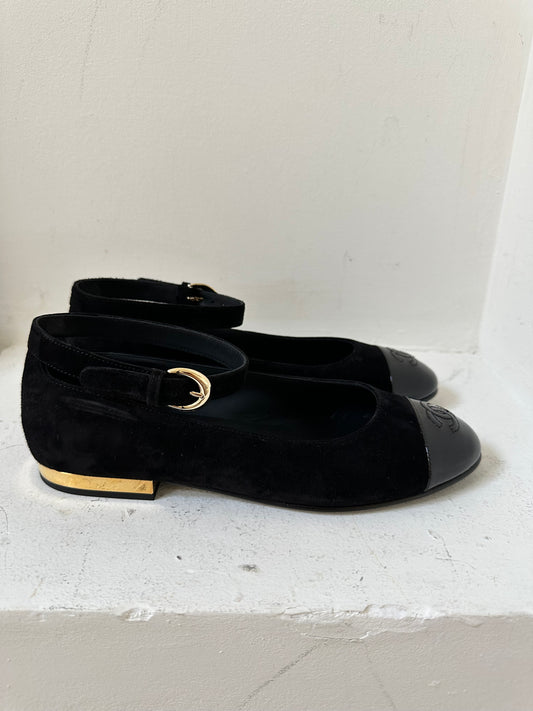 Chanel Mary Jane size 38