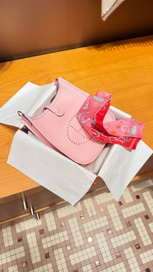 Hermes mini Evelyne pink Sakura new