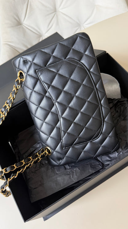 Chanel classic flapbag lambskin small black with champagne gold hardware 2021