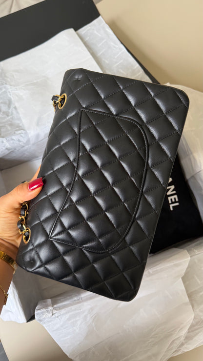 Chanel 2025 black medium lambskin classic flapbag