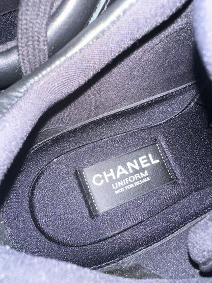 Chanel uniform sneakers size 40