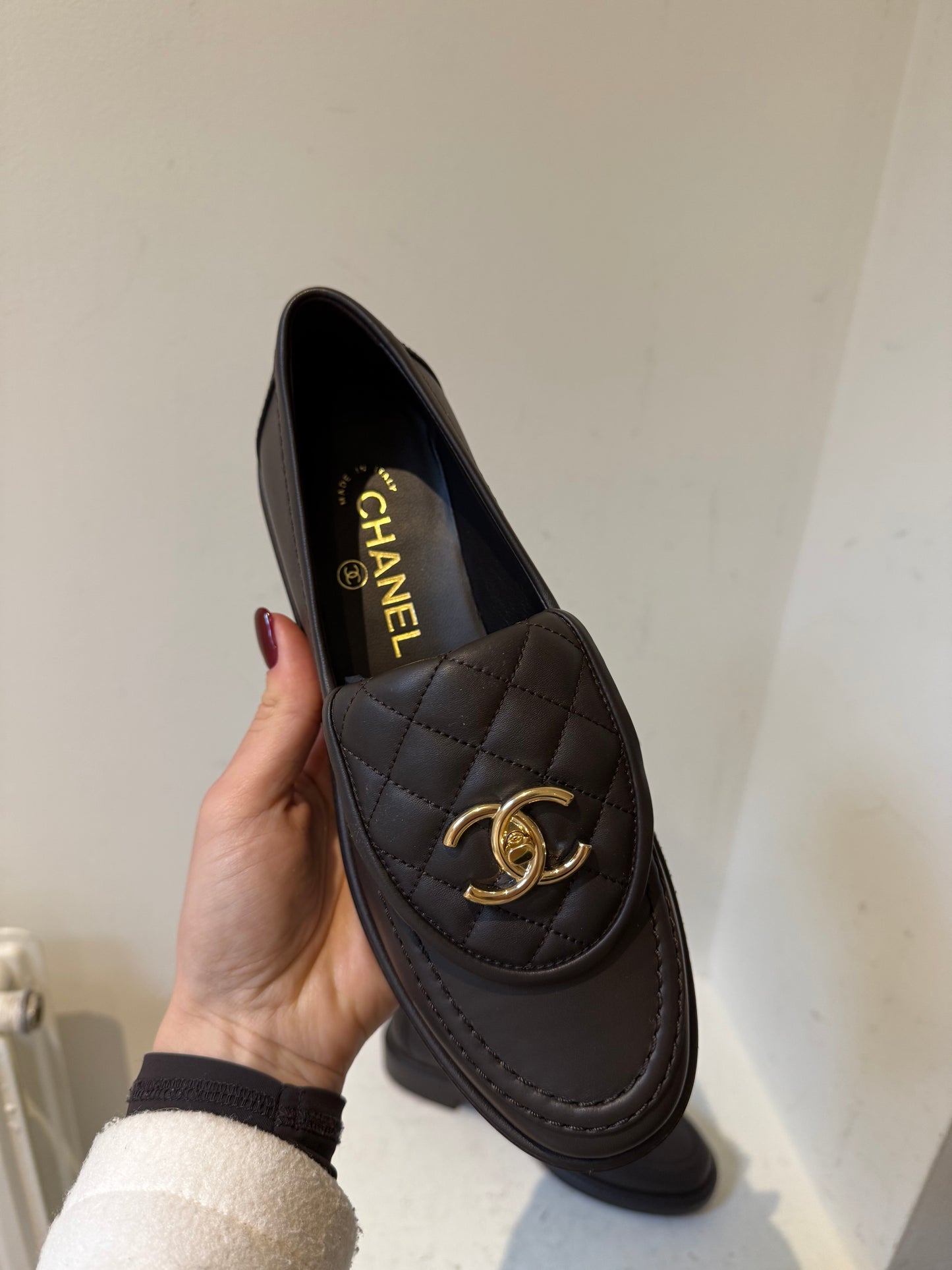 Chocolade bruine Chanel mocassin 37