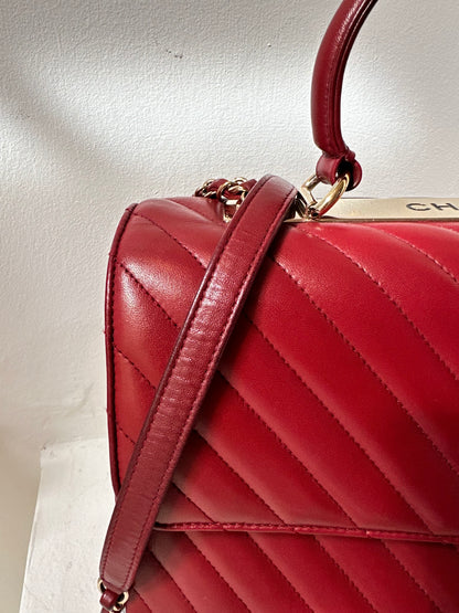 Chanel trendy CC medium red flapbag