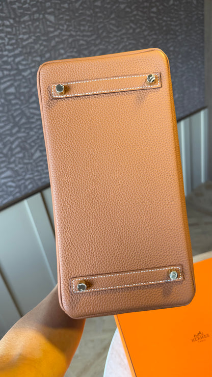 Birkin 30 gold togo gold hardware stamp Y