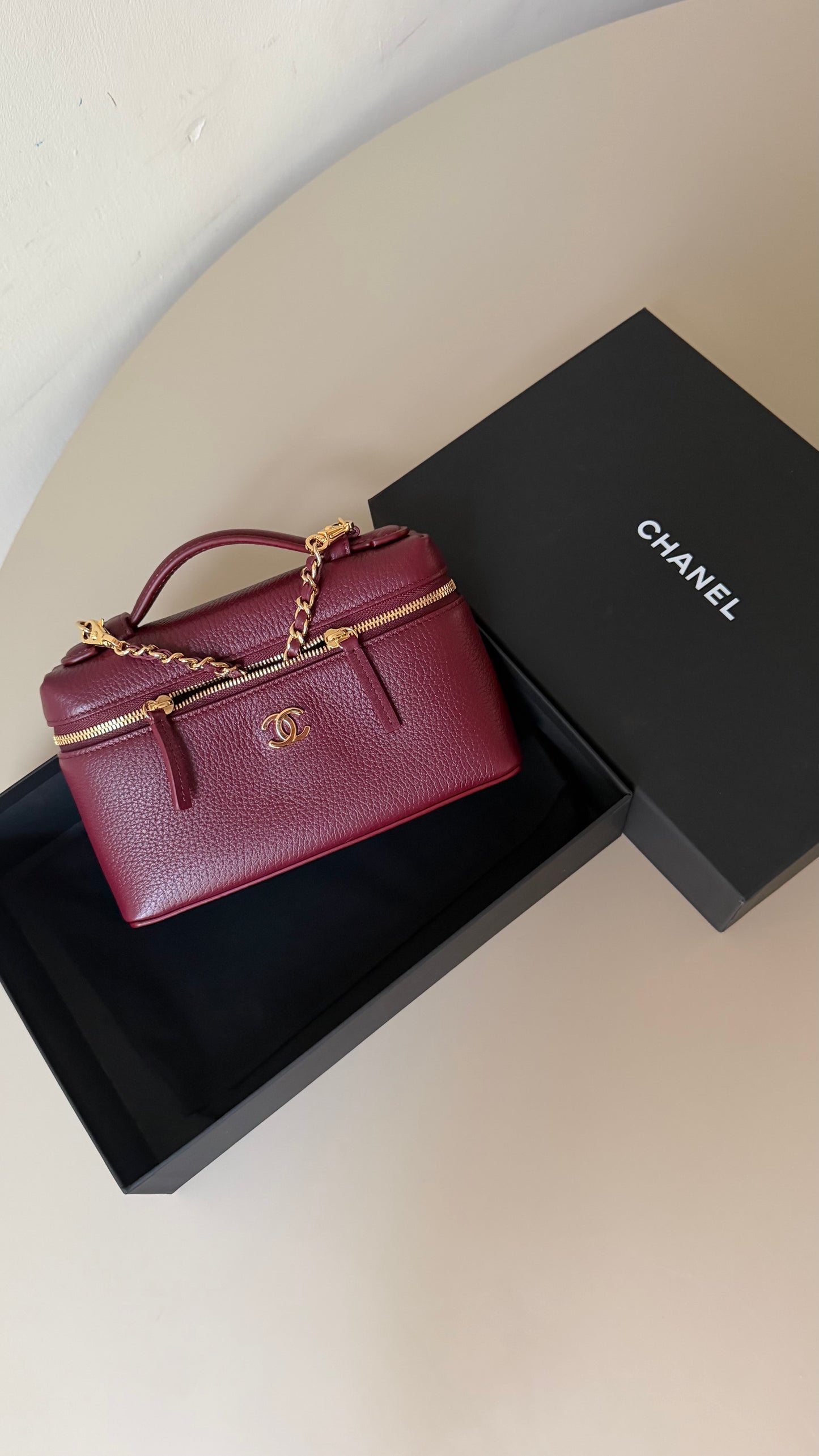Chanel LP vanity burgundy leather