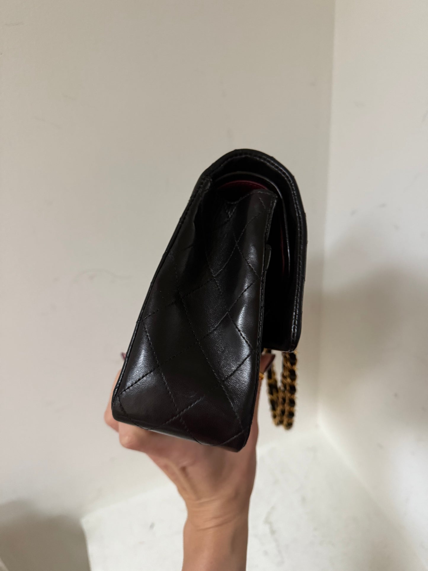 Chanel medium flapbag black 4 series