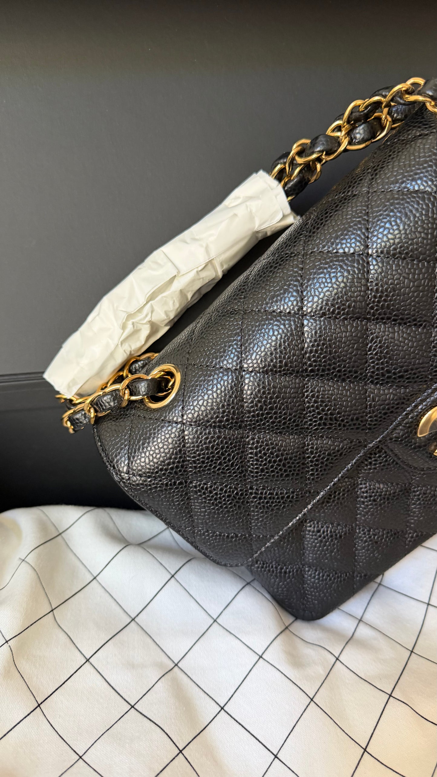 Chanel classic flapbag small caviar new with receipt - 2024