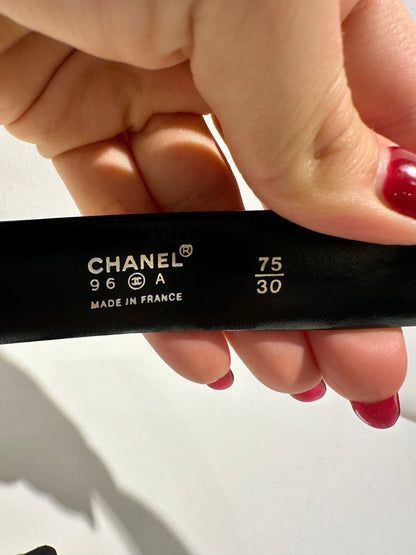 Chanel vintage belt size 75cm