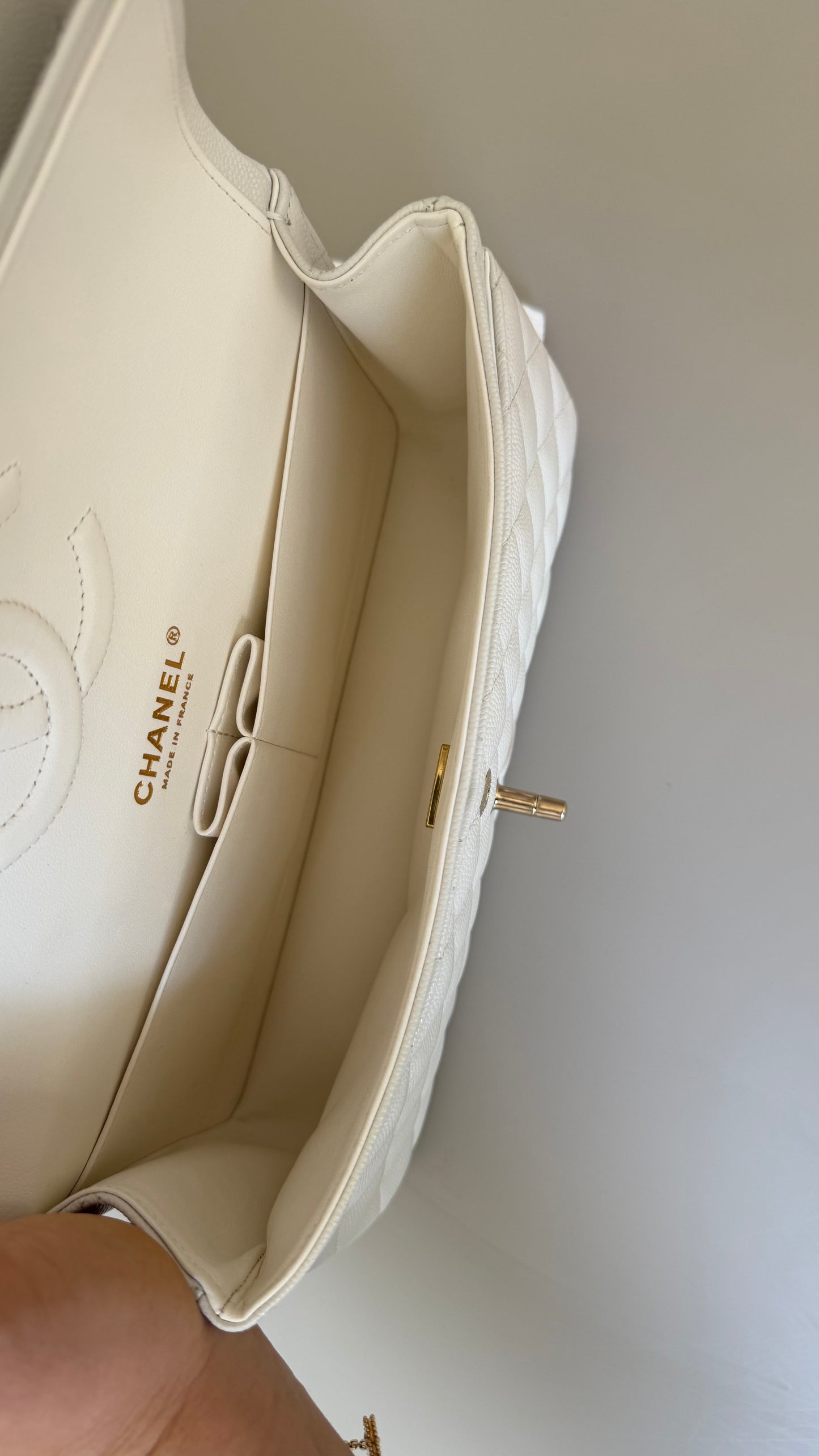 Chanel medium caviar double classic flapbag white full set 2021 chip