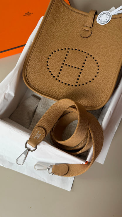 Hermes mini Evelyne biscuit palladium hw