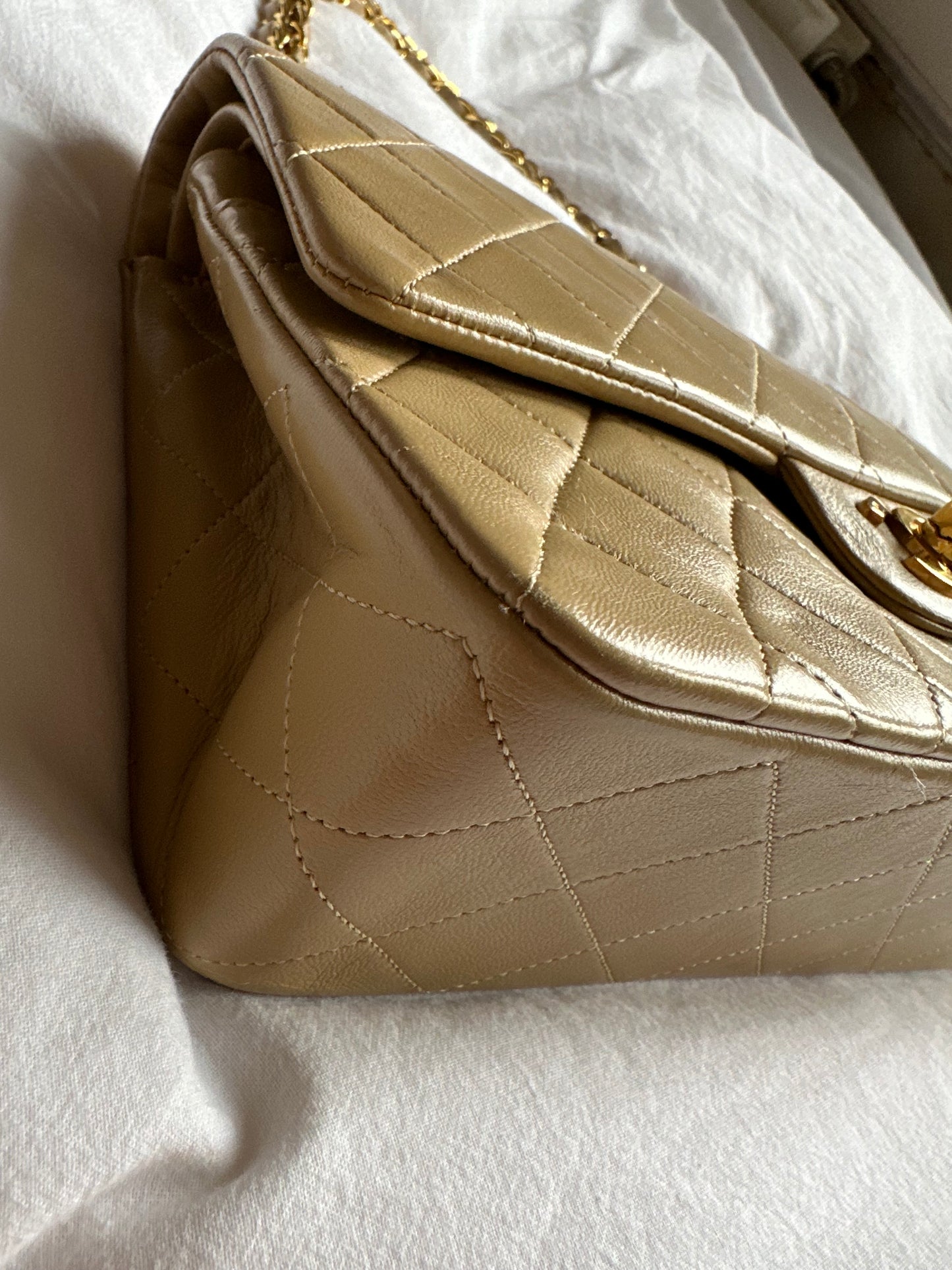 Chanel vintage flapbag 1986-1988