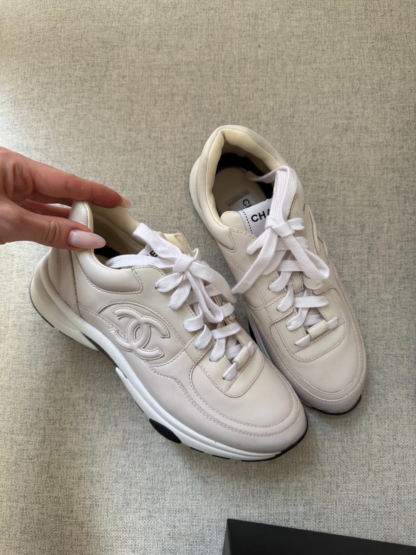 Chanel light beige sneakers size 39 new