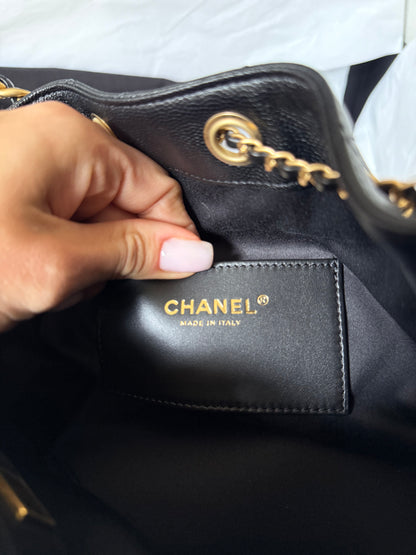 Chanel 25 small in black leather
