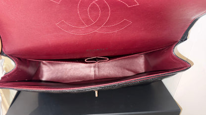 Chanel maxi flap caviar 15 series