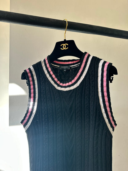 Chanel cashmere black dress size 38