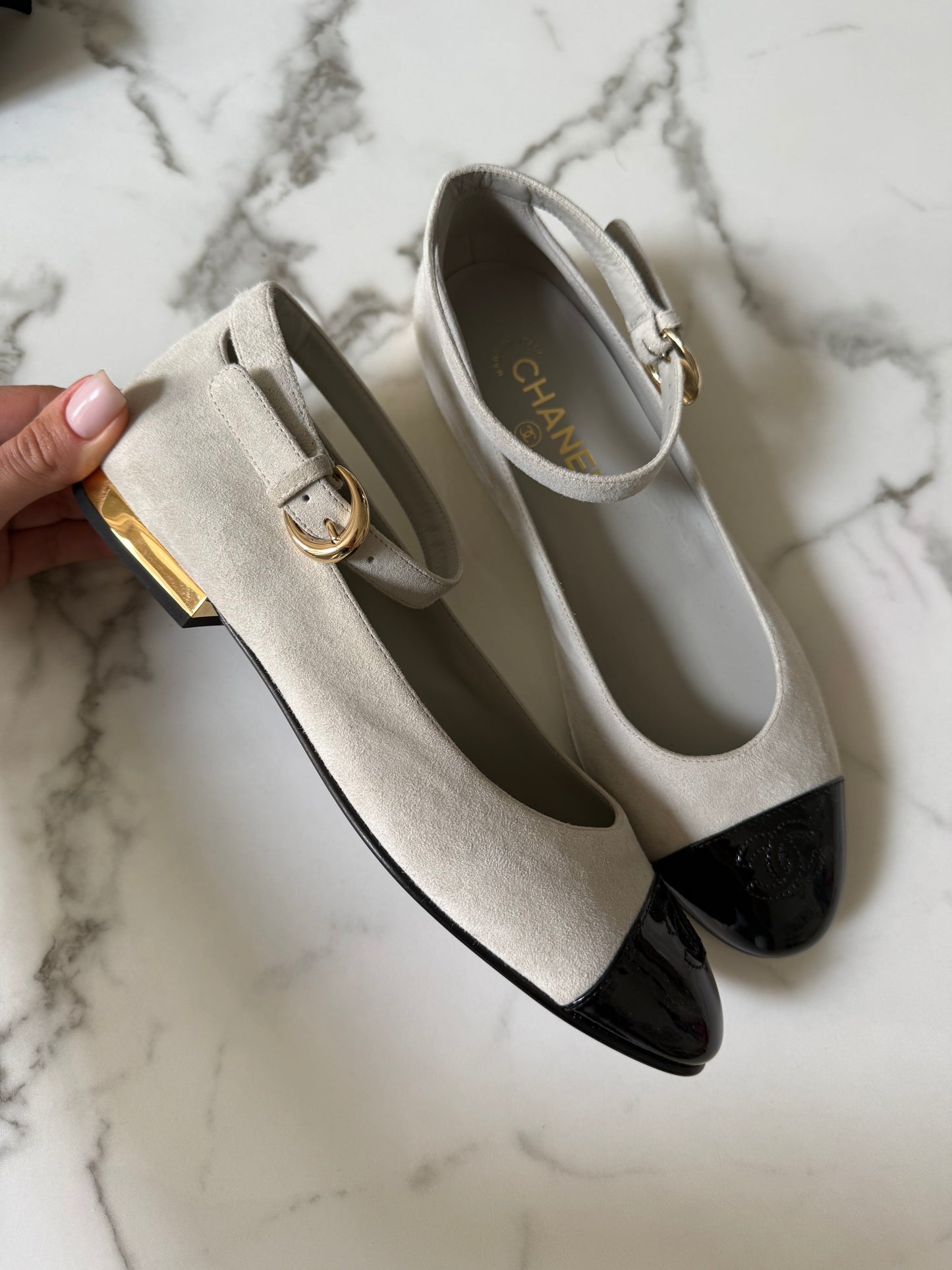 Chanel Mary Jane grey suede size 38