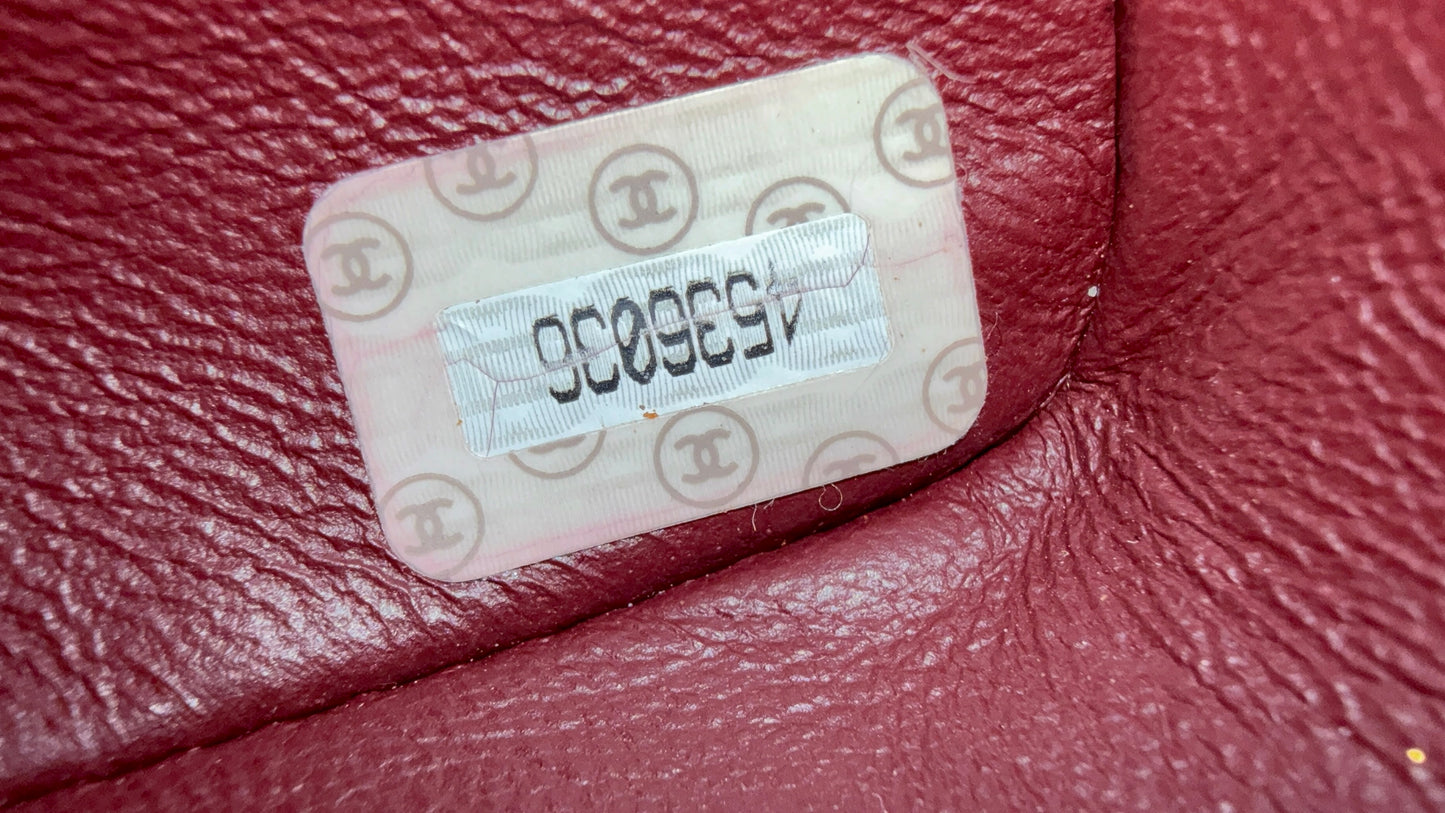 Chanel medium flapbag black 4 series