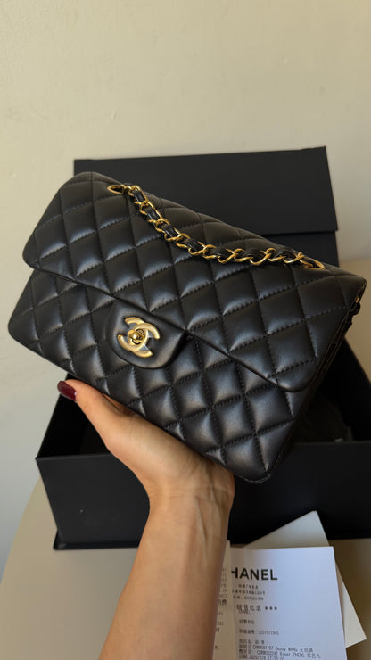 Chanel small lambskin black double flapbag 2025