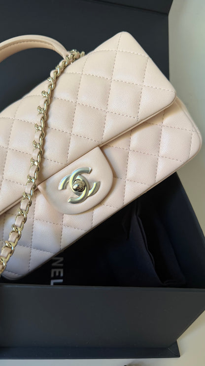 Mini classic flap beige lambskin 2026