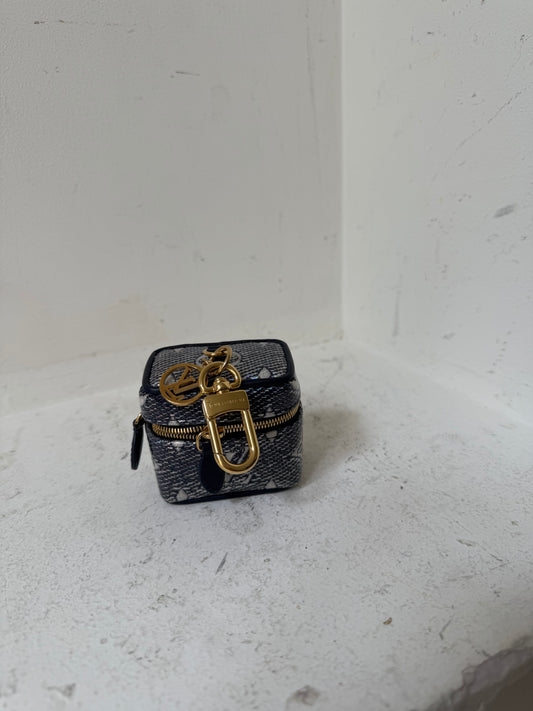 Louis vuitton EarPod case new