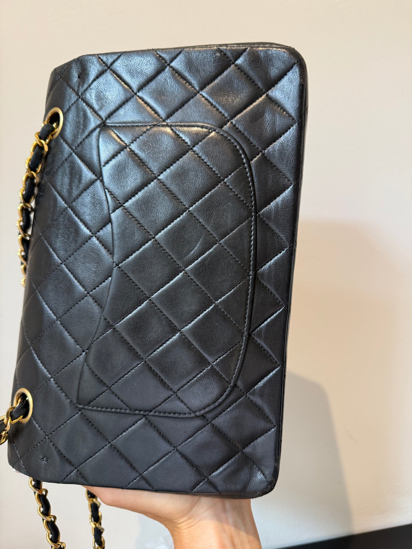 Chanel medium lambskin vintage flap 1 series (1989-1991)