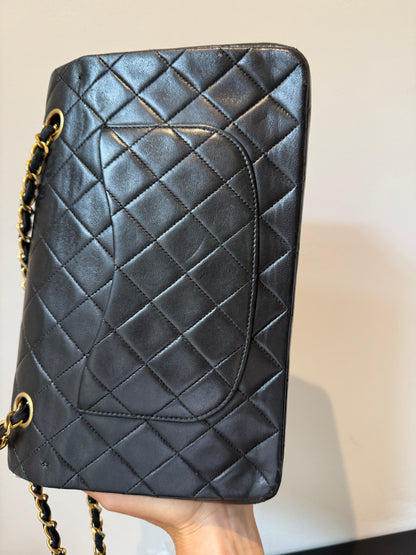 Chanel medium lambskin vintage flap 1 series (1989-1991)