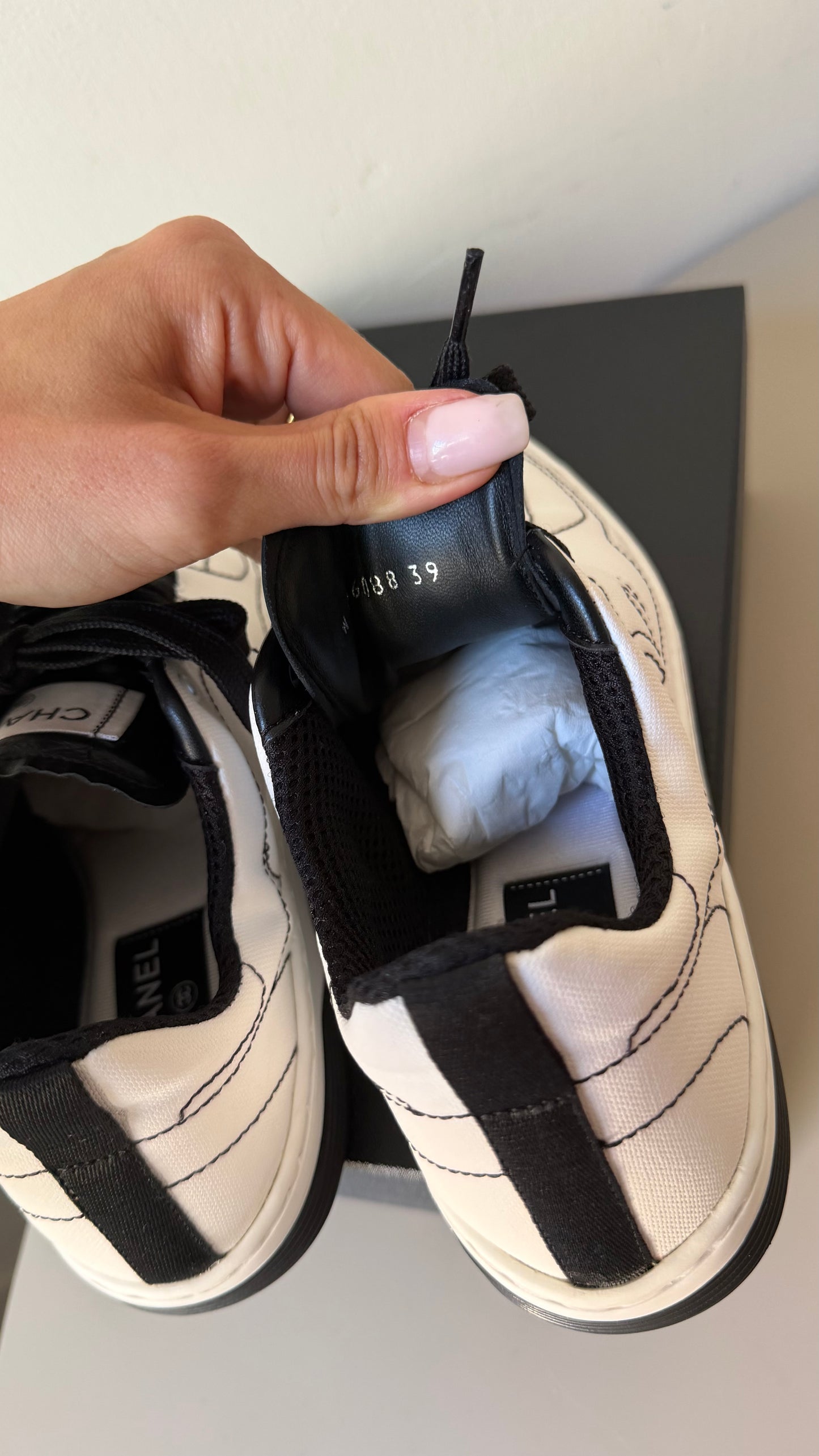 Sneakers Chanel 39