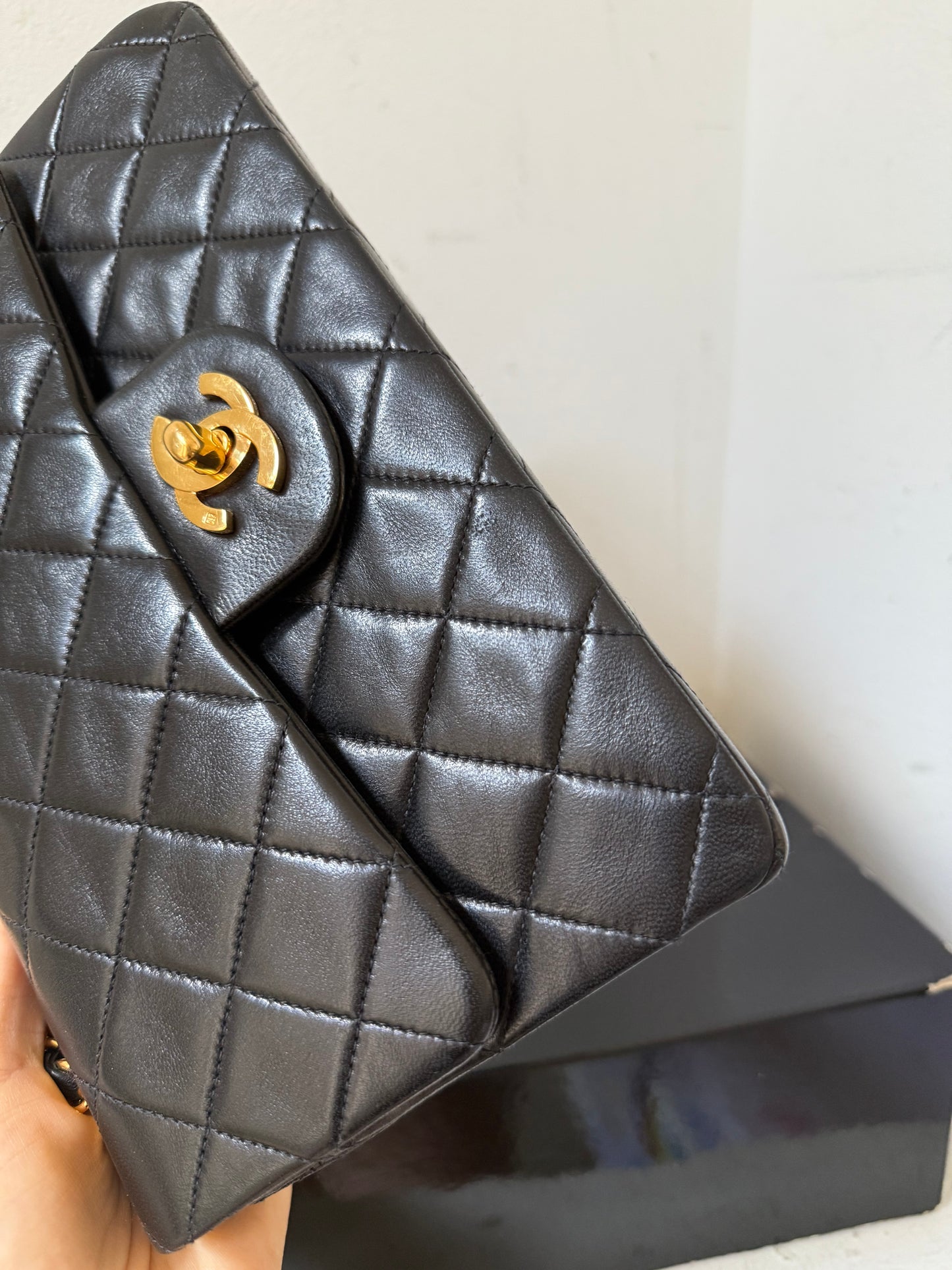 Chanel small classic flap 2 series (1991-1994) box, dustbag, card